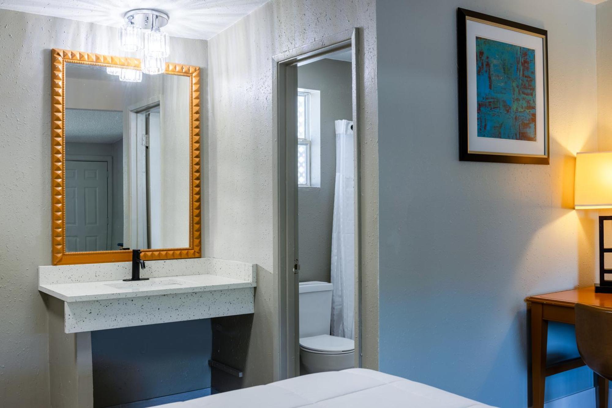 Ocean Inn & Suites Абердин Экстерьер фото