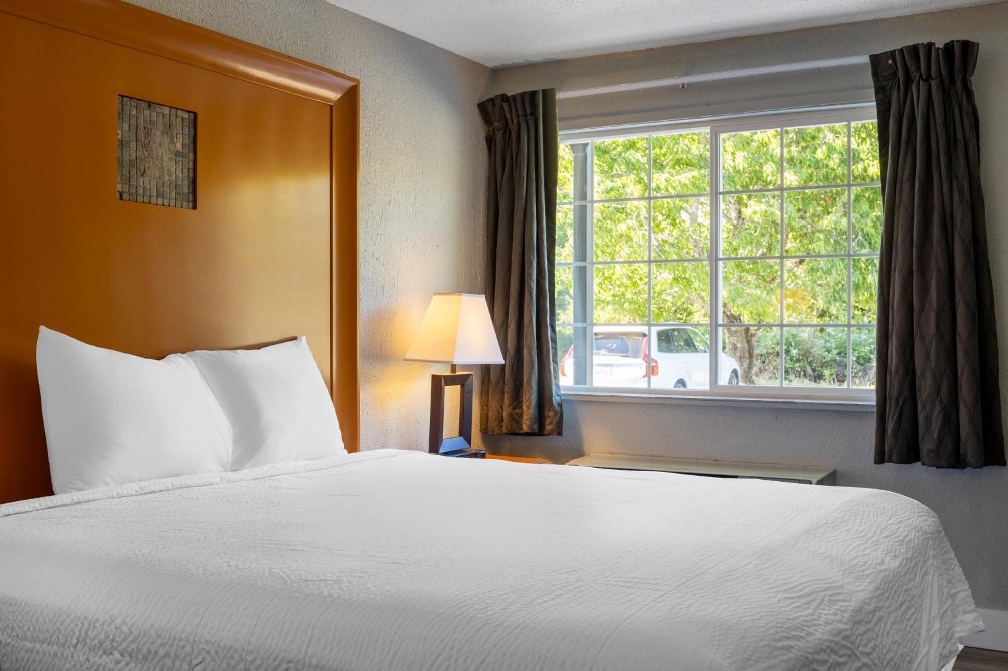 Ocean Inn & Suites Абердин Экстерьер фото